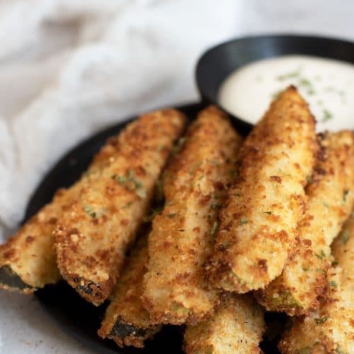 Breaded pickle spears